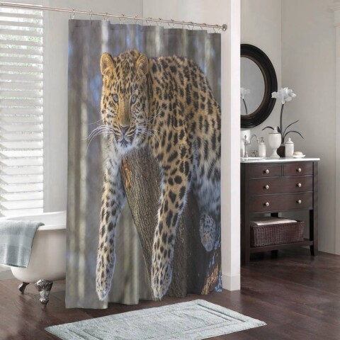 картинка Занавеска для ванной «Амурский леопард» | интернет-магазин фотообоев ARTDECO