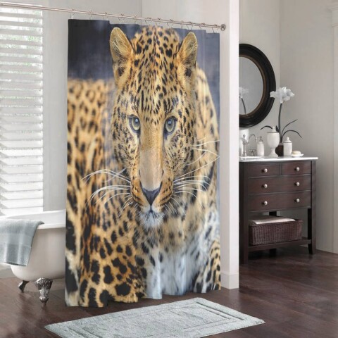 картинка 3D шторка для ванной «Красивый леопард» | интернет-магазин фотообоев ARTDECO