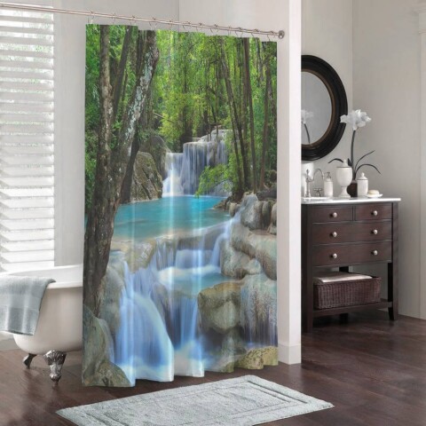 картинка Занавеска для ванной «Водопад в зеленом лесу» | интернет-магазин фотообоев ARTDECO