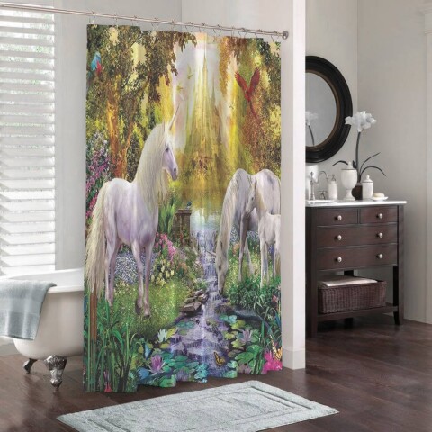 картинка Занавеска для ванной «Единороги на водопое» | интернет-магазин фотообоев ARTDECO