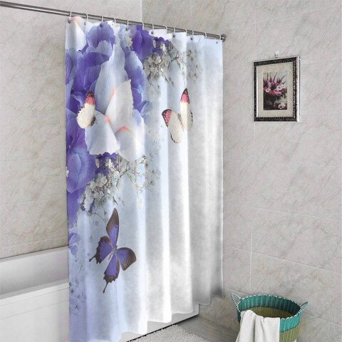 картинка 3D фото занавеска для ванной «Бабочки под нежными цветами» | интернет-магазин фотообоев ARTDECO