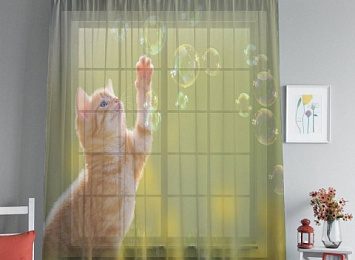 Фототюль с печатью изображения "Рыжий кот с мыльными пузырями"