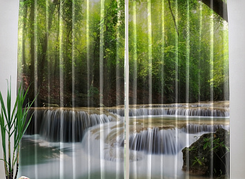 Фотошторы «Водопад в солнечном лесу»