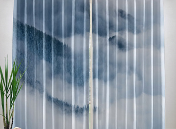 Фотошторы «Еловые склоны в голубом тумане»
